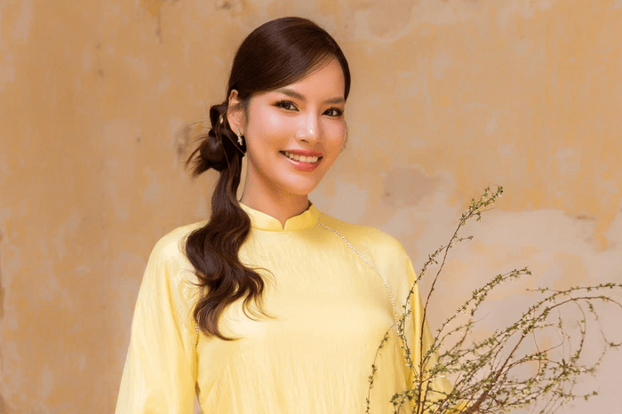 Lê Hoàng Phương tái xuất ấn tượng với vai trò vedette