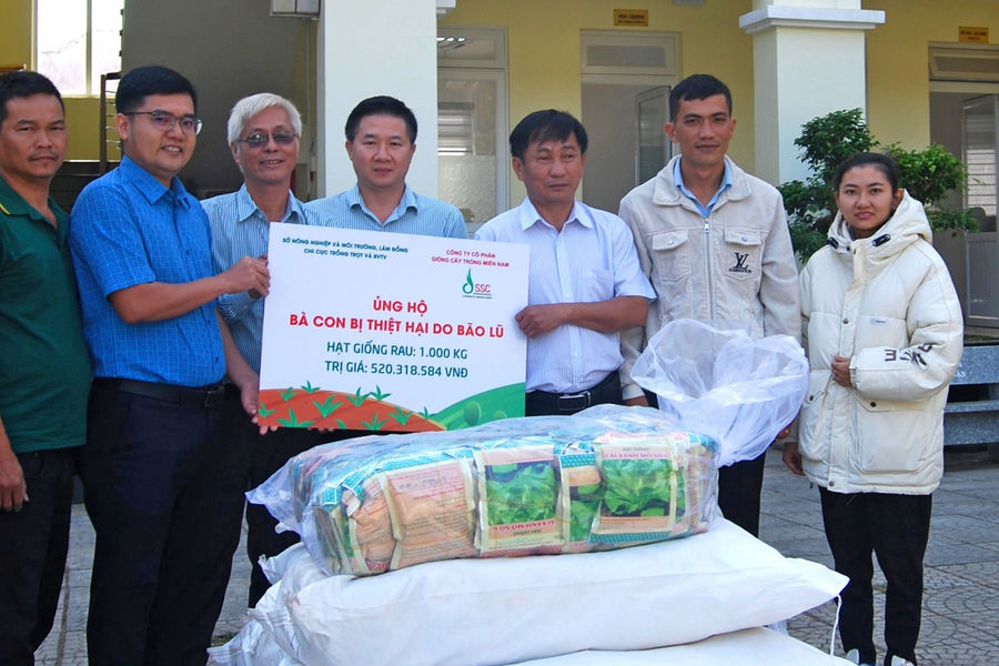 Hỗ trợ 1 tấn hạt giống rau cho nông dân Lâm Đồng khôi phục sản xuất