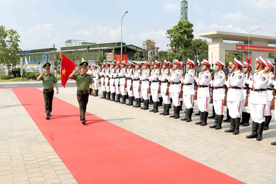 Thứ trưởng Đặng Hồng Đức dự hội nghị tại Công an tỉnh Đồng Nai