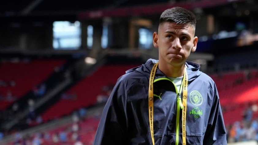 Man City điều chuyển thần đồng Claudio Echeverri sang Girona