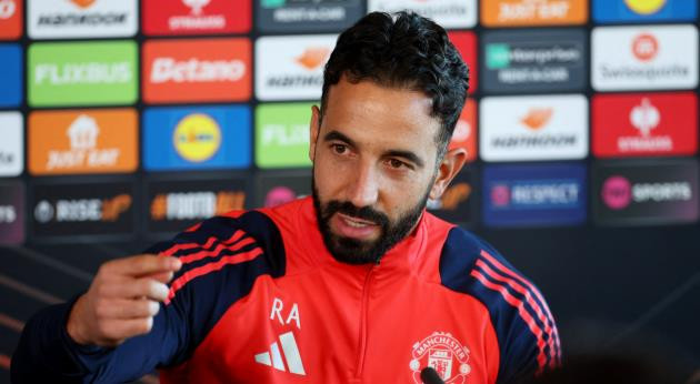 Kế hoạch tháng 1 của MU: Ruben Amorim ưu tiên cải tổ tuyến giữa