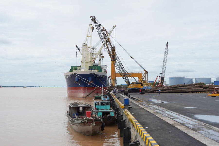 Cảng biển Cần Thơ đối mặt nhiều điểm nghẽn hạ tầng và logistics