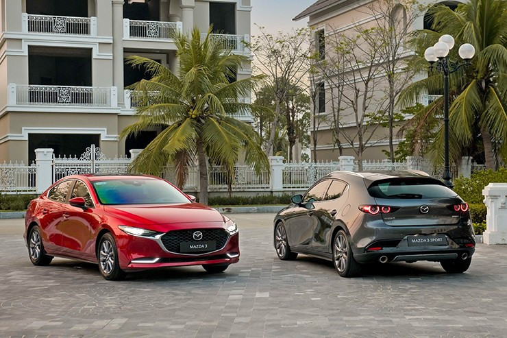 Giá xe Mazda3 tháng 12/2025: Niêm yết và lăn bánh mới nhất