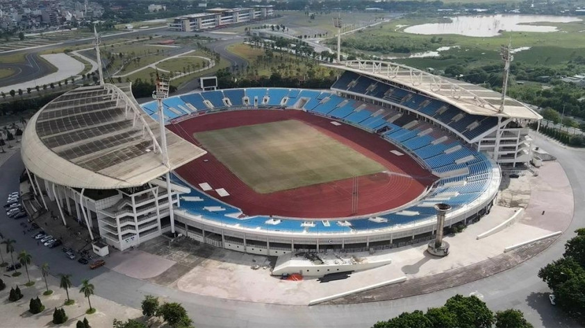 Sân Mỹ Đình cải tạo mặt cỏ chuẩn bị cho đại chiến Việt Nam - Malaysia