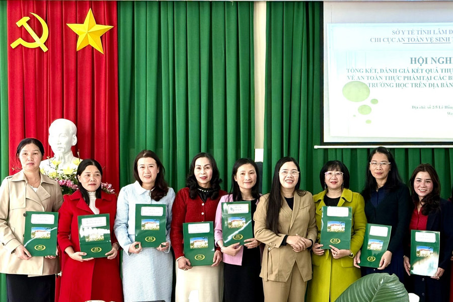 An toàn thực phẩm trường học có chuyển biến tích cực