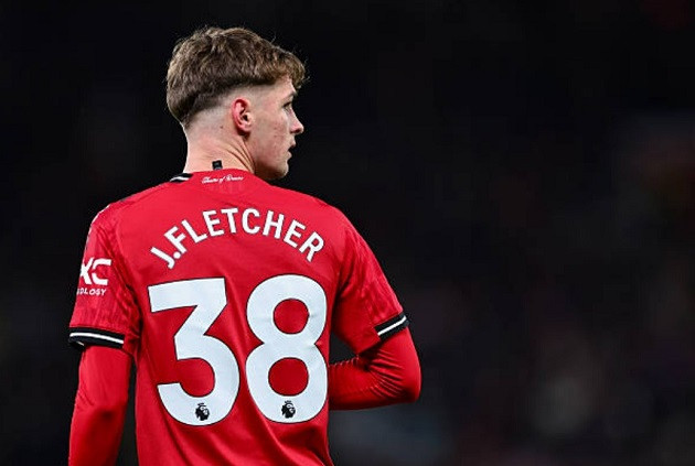 M.U đấu Wolves: Jack Fletcher đứng trước cơ hội lịch sử vượt qua người cha huyền thoại