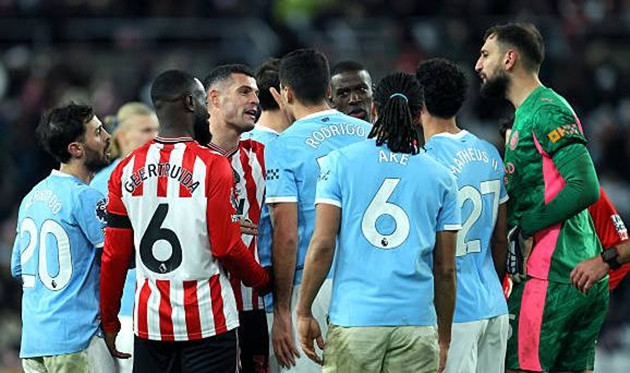 Man City chia điểm nhạt nhòa: Khi pháo đài Sunderland khuất phục Erling Haaland
