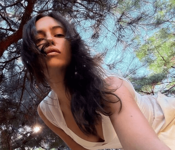 Siêu mẫu Irina Shayk gây sốt khi tiết lộ Seoul là điểm đến yêu thích nhất năm qua