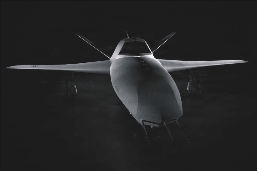 Tin vũ khí 3.1: Ukraine tập kích UAV tầm xa và loạt khí tài mới từ Mỹ, Trung Quốc