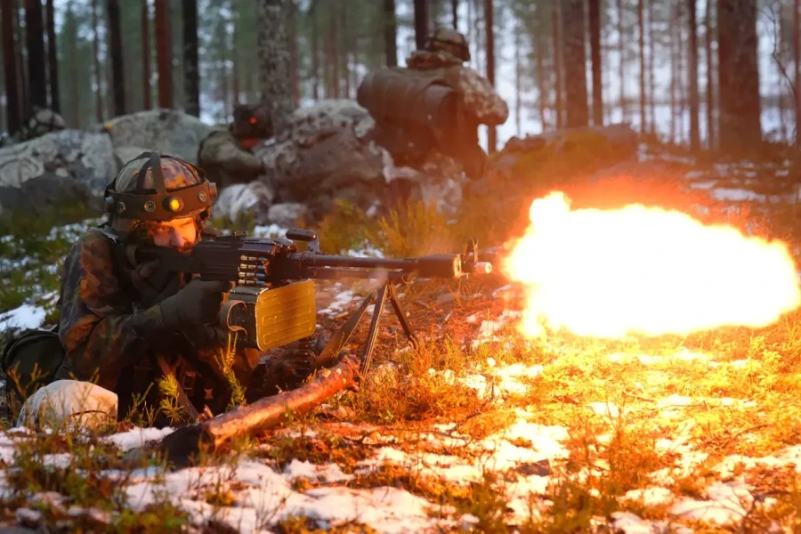 NATO đối mặt nguy cơ tổn thất nhân lực nghiêm trọng do thách thức y tế chiến trường