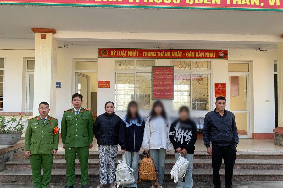 Công an Lào Cai ngăn chặn kịp thời 3 học sinh bỏ học đi tìm việc làm qua mạng