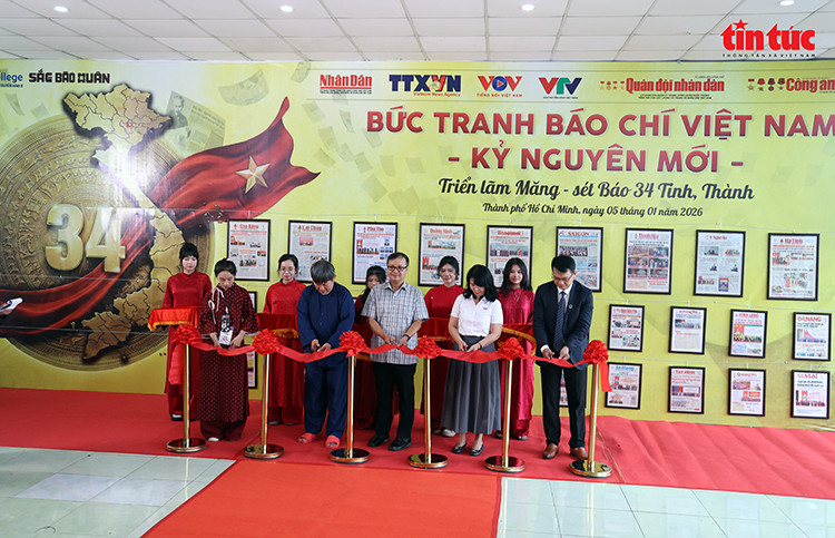 Lần đầu tiên công bố ấn phẩm báo chí của 34 tỉnh, thành mới
