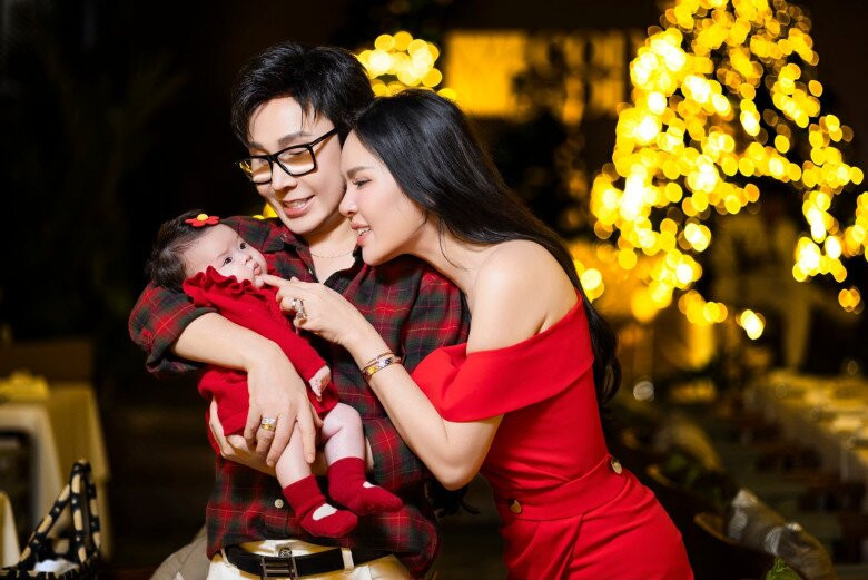Con gái Phương Lê và NSƯT Vũ Luân gây chú ý với khoảnh khắc méc bố đầy lanh lợi