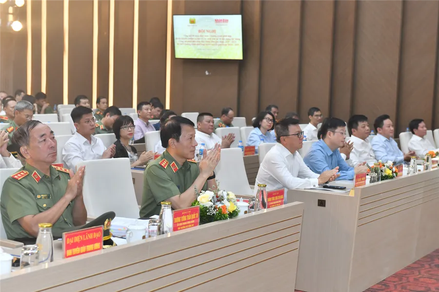 Bộ Công an và Báo Nhân Dân ký kết chương trình phối hợp tuyên truyền giai đoạn 2024-2029
