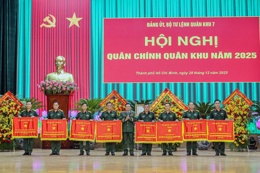 Dấu ấn tham mưu chính trị của lực lượng vũ trang