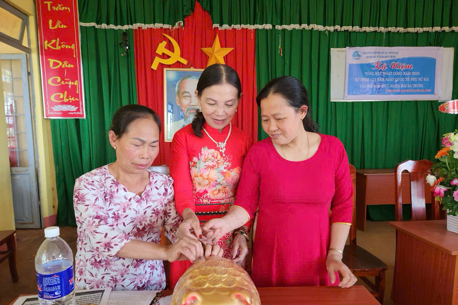Phụ nữ Phúc Thọ Lâm Hà lan tỏa hành động đẹp từ cơ sở