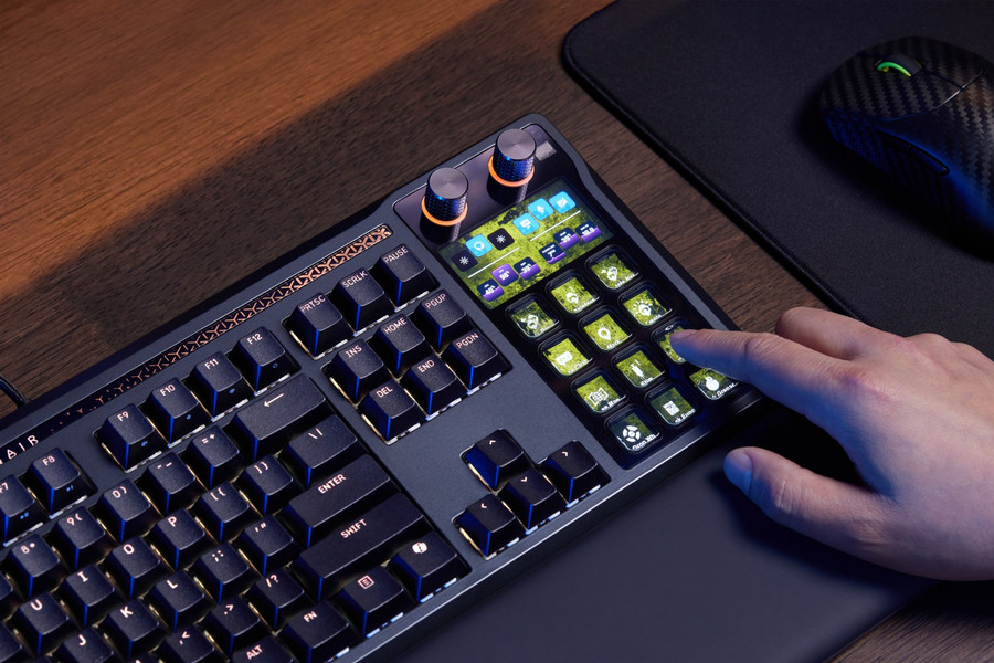 Bàn phím cơ Corsair Galleon 100 SD ra mắt với Stream Deck tích hợp và màn hình riêng