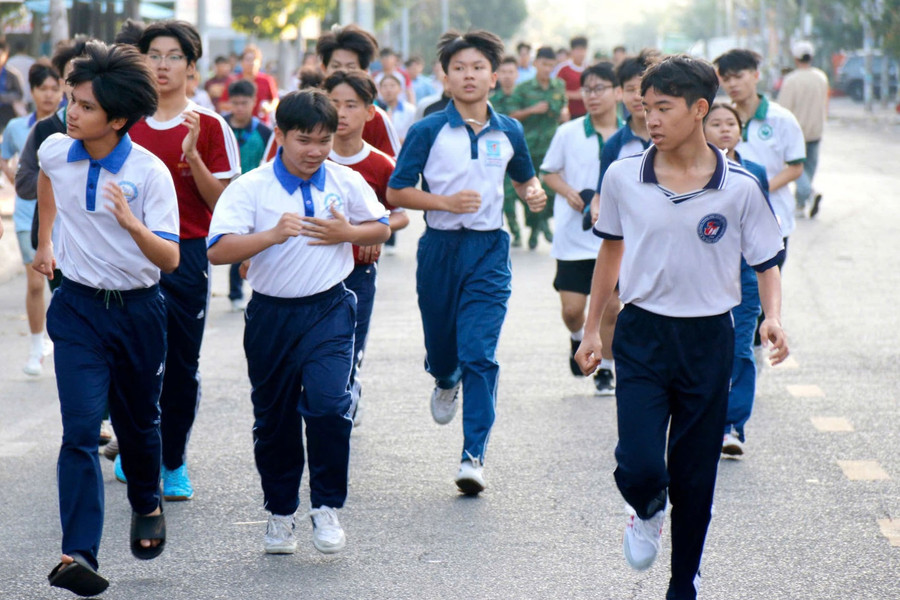 Ngày chạy đầu năm: Hòa nhịp những bước chân