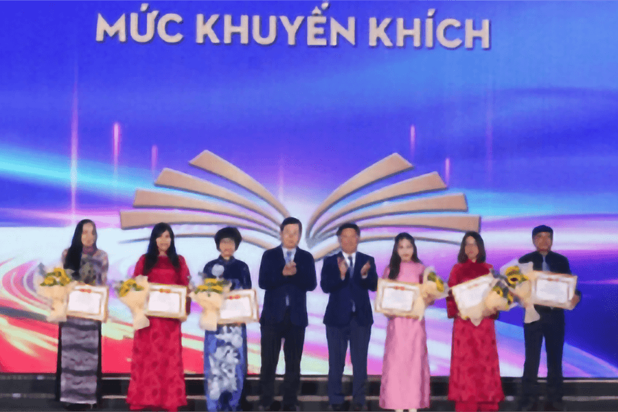 Cuối năm để lại niềm vui