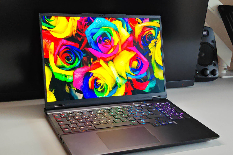 XMG Fusion 16 ra mắt phiên bản màn hình OLED: Nâng tầm trải nghiệm hiển thị