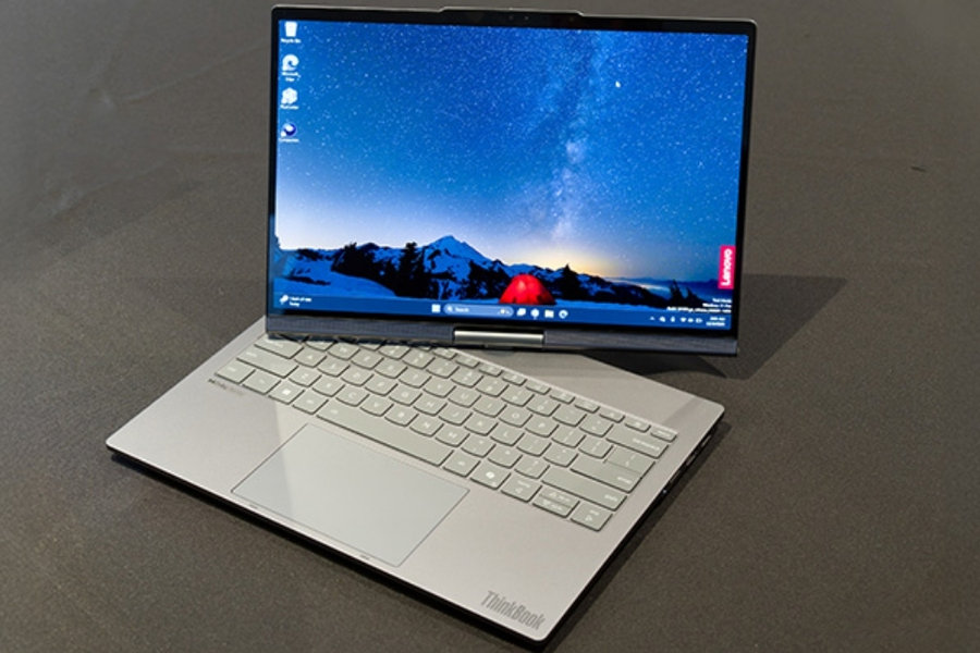 Lenovo ra mắt ThinkBook Plus Gen 7: Laptop có bản lề tự xoay theo người dùng đầu tiên