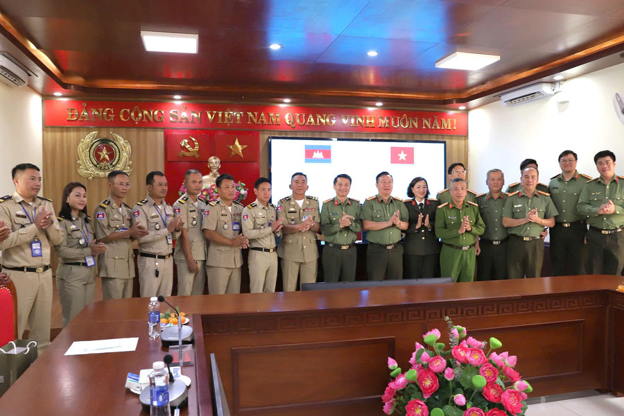 Tăng cường phối hợp bảo đảm an ninh trật tự khu vực biên giới Lâm Đồng và Mondulkiri