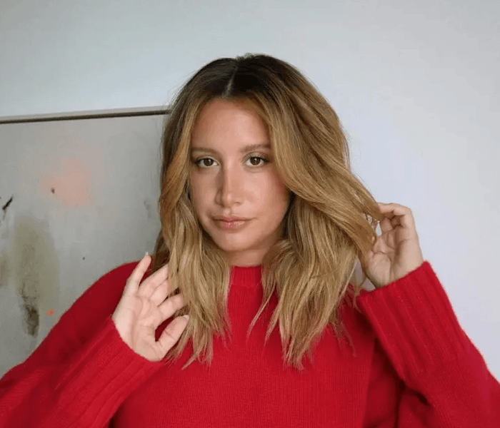 Ashley Tisdale và thông điệp về sức mạnh nội tại sau ồn ào nhóm mẹ bỉm Hollywood