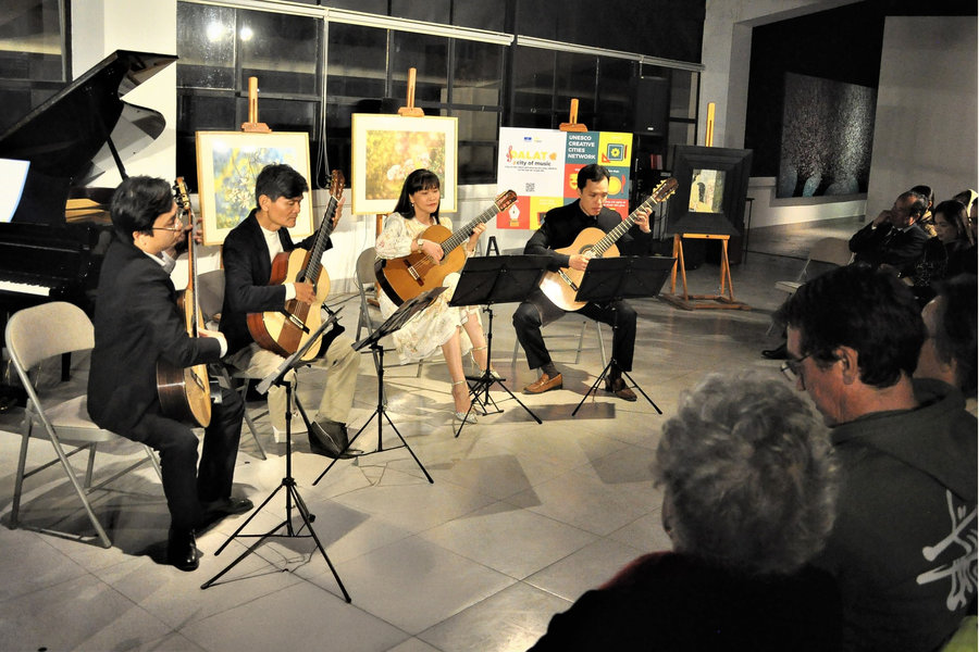 Khoa Guitar Nhạc viện TP Hồ Chí Minh hòa nhạc tại Đà Lạt