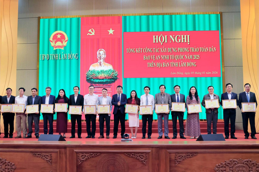 Phát huy sức dân, giữ vững an ninh từ gốc