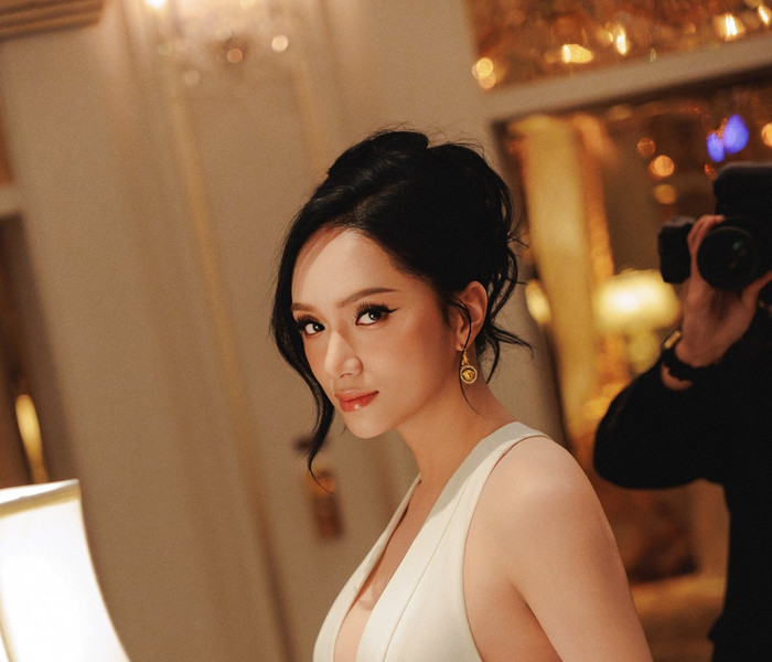 Lê Hoàng Phương ủng hộ Hương Giang tham dự Miss Grand All Stars