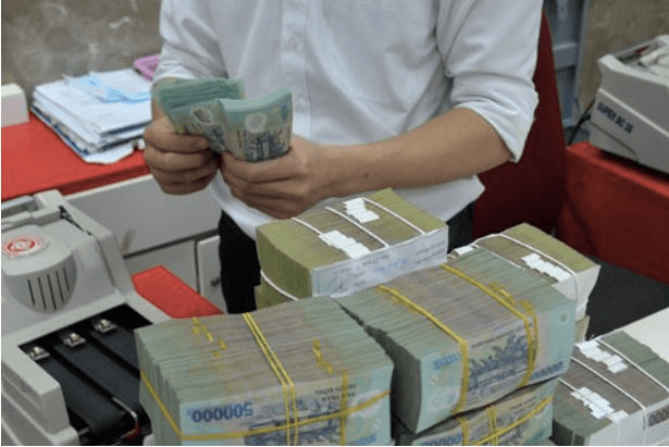 Lãi suất ngân hàng ngày 14/1/2026: Đua nhau tăng mạnh, chạm mốc 7,5% mỗi năm
