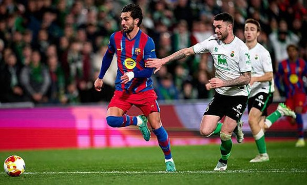 Barcelona hạ Racing Santander 2-0: Bản lĩnh vượt khó của Hansi Flick tại Cúp Nhà Vua