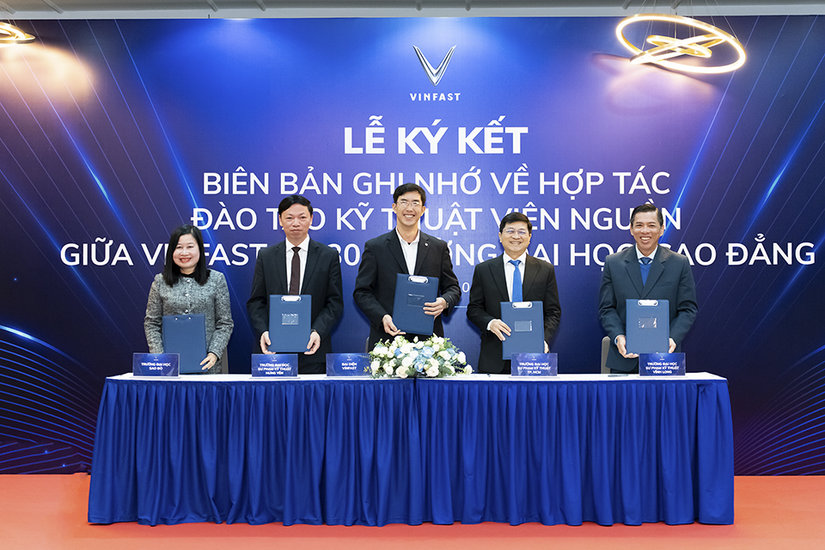 VinFast hợp tác với 30 trường đại học đào tạo thực chiến kỹ sư ô tô điện