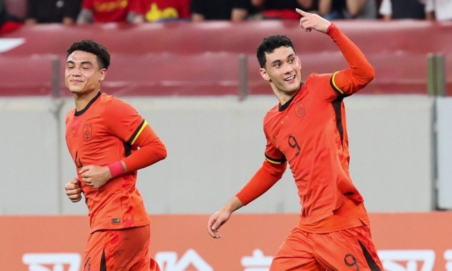 U23 Việt Nam gặp U23 Trung Quốc: HLV Troussier chỉ ra lợi thế chiến thuật tại bán kết