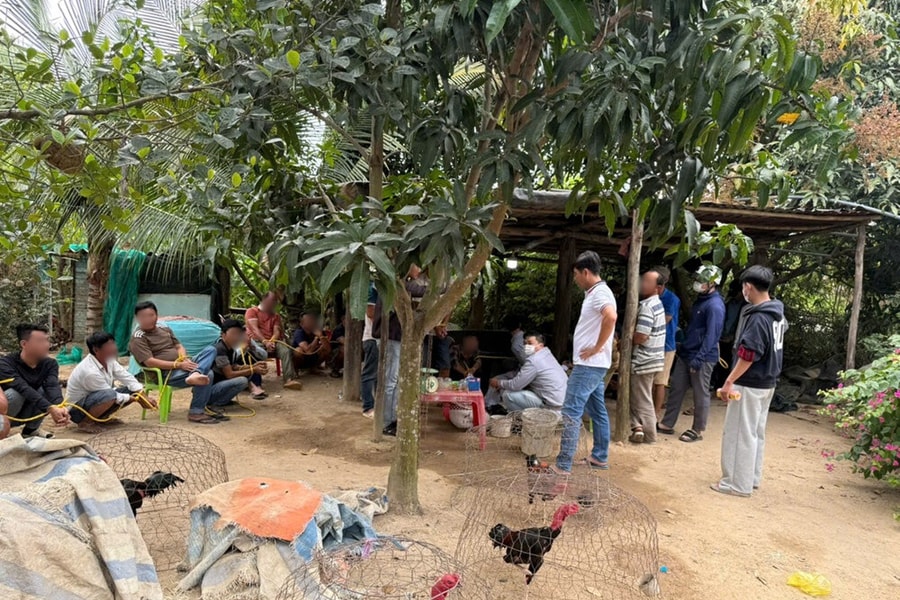 Quyết liệt đấu tranh với tệ nạn xã hội