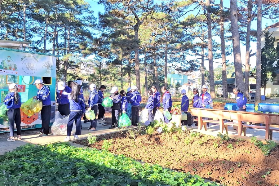 Giáo dục ý thức bảo vệ môi trường từ học đường