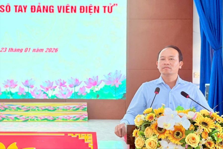 Đảng viên tiên phong học tập kỹ năng số