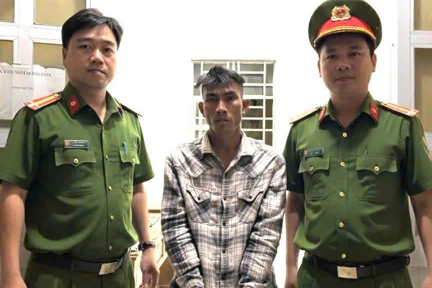 Công an xã Hàm Liêm bắt giữ đối tượng truy nã Nguyễn Hoàng Duy