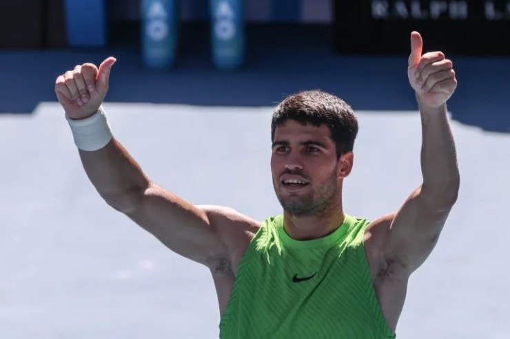 Carlos Alcaraz lập kỷ lục và Aryna Sabalenka phô diễn sức mạnh tại Australian Open 2026