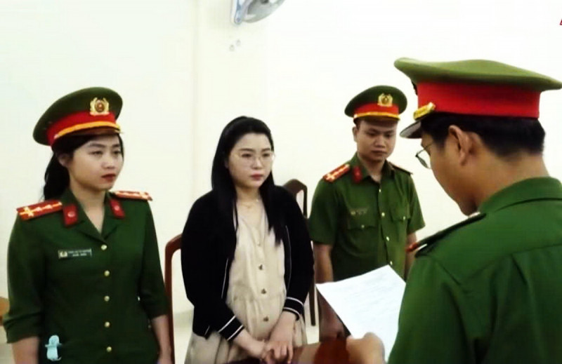 Khởi tố đối tượng sản xuất và buôn bán hàng ngàn sản phẩm mỹ phẩm giả tại Khánh Hòa