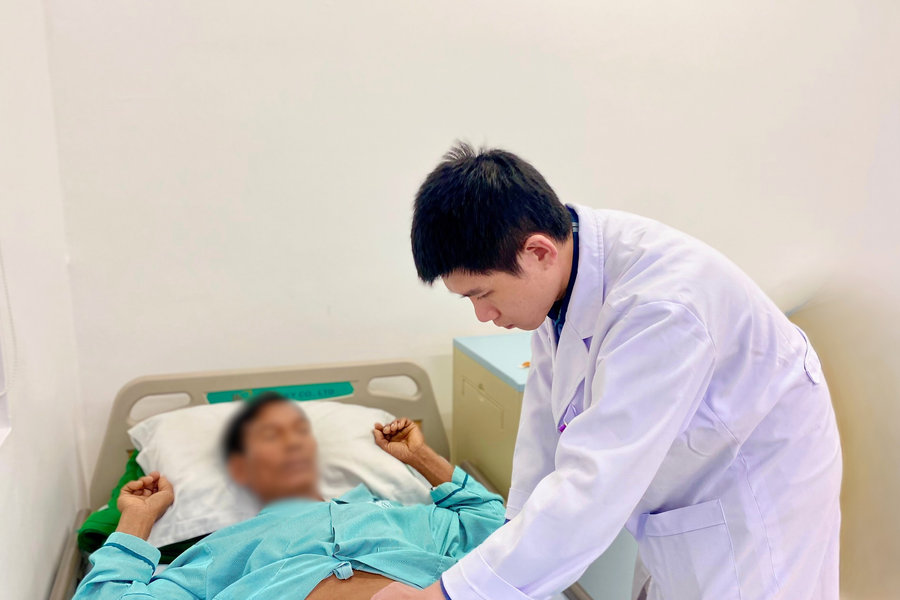 Bệnh viện Hoàn Mỹ Đà Lạt phẫu thuật thành công ca thoát vị đùi hiếm gặp