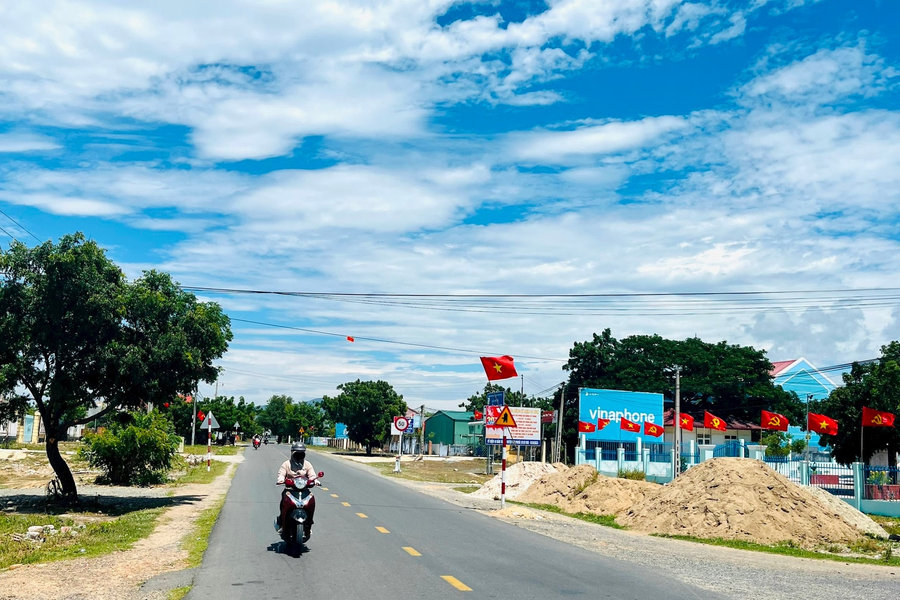 A New Spring in Ethnic Minority Regions
