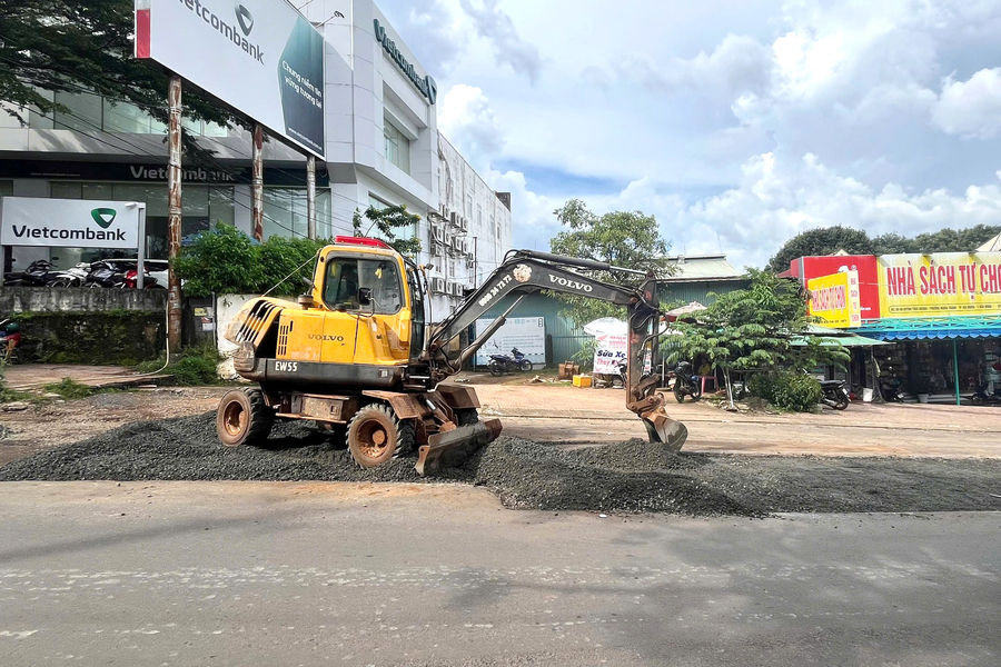 Lâm Đồng chỉnh trang loạt tuyến đường đô thị Gia Nghĩa trước Tết