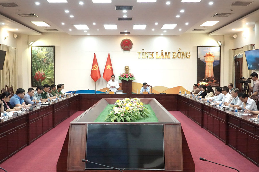 Lâm Đồng kiểm soát chặt chẽ tàu cá, không để vi phạm vùng biển nước ngoài