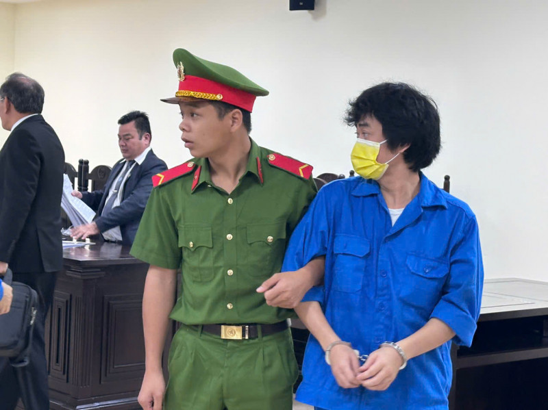 Hoãn phiên tòa xét xử Phan Quốc Việt và các đồng phạm trong vụ Việt Á tại Đắk Lắk
