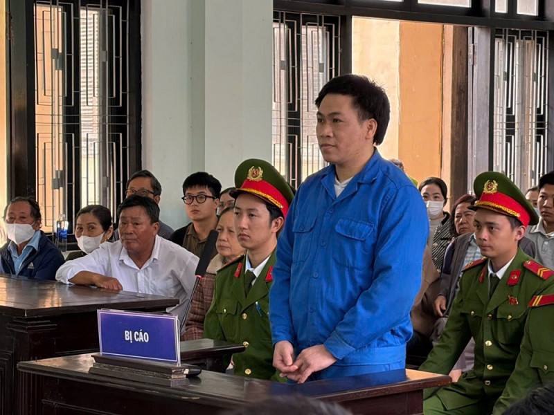 Tuyên án tử hình kẻ sát hại vợ cũ và mẹ vợ do mâu thuẫn thăm con tại TP Huế