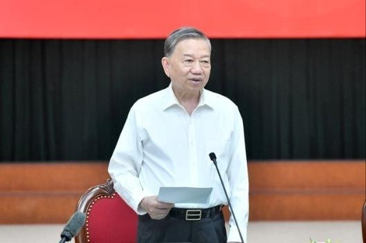 Bộ Chính trị phân công các đồng chí tham gia Ban Bí thư khóa XIV