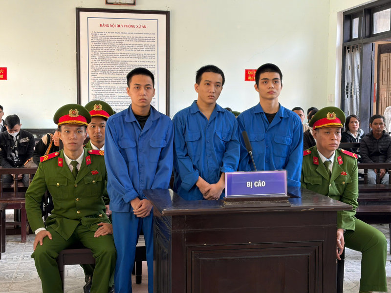 Tuyên án chung thân đối tượng cầm đầu đường dây mua bán 2,5kg ma túy tại Huế
