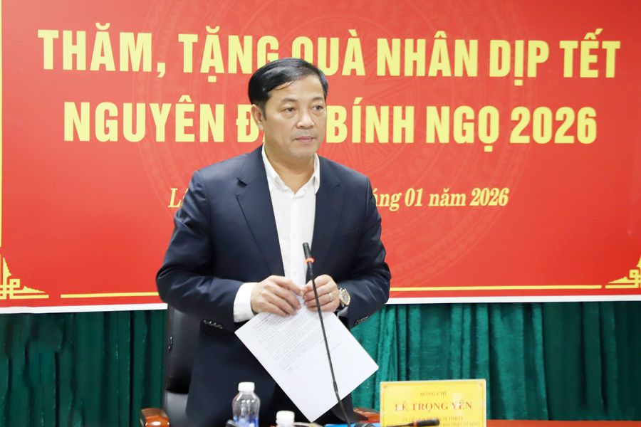 Đồng chí Lê Trọng Yên thăm, chúc Tết doanh nghiệp, chủ rừng