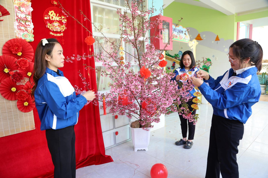 Sắc Xuân lan tỏa trong trường học Lâm Đồng